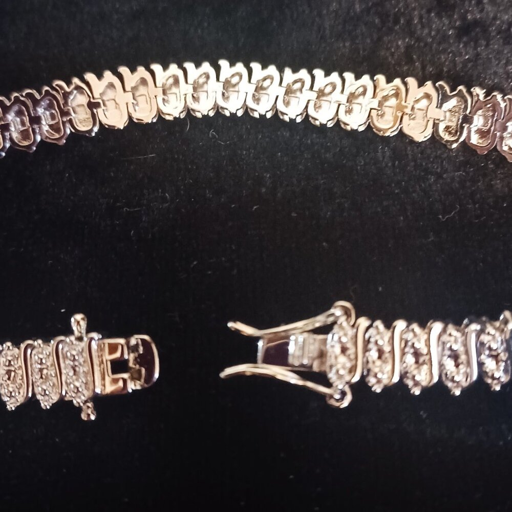 Woman's Silver-tone Tennis Bracelet - Picture 5 of 6